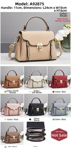 Detailed interior of woven shoulder bag with three-compartment structure and 24cm width