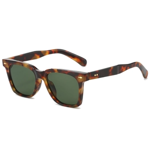 Retro square tortoiseshell sunglasses with dark green lenses and golden rivets decor