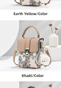 Dettagli della mini borsa vintage con motivo paisley, ecopelle e ciondolo di peluche