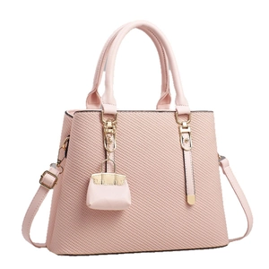 Elegante borsa a mano rosa chiaro da donna con trama raffinata e tracolla regolabile