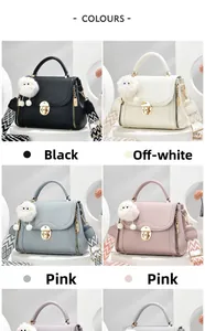 Sélection de sacs à main élégants en six couleurs avec bandoulière et charme en peluche