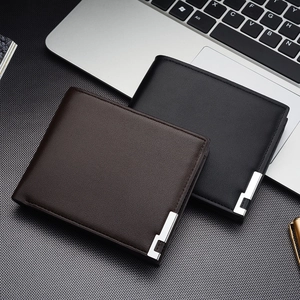 Portafoglio Uomo Business Bifold Pelle PU Corto Fermasoldi Con Slot Per Carte E Finestra Per Foto Decorazione Angolo Metallo Stile Coreano