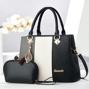 Set Borsa a Mano Due Pezzi Moda Donna in Pelle PU Borsa Tote a Blocchi di Colore a Strisce Verticali con Pendaglio a Foglia