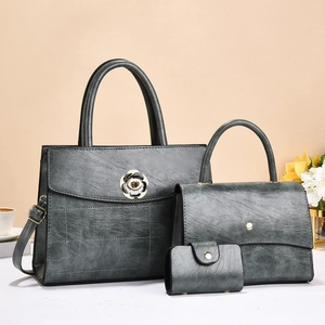 Women Quilted PU Leather Handbag Crossbody Bag And Wallet With Flower Metal Buckle Litchi Pattern Elegant Daily Chic