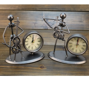 Retro metal musician desk clocks set featuring Roman numerals for home office decor