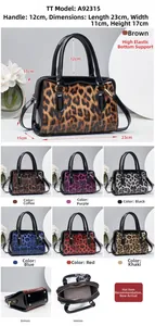 Détail du sac à bandoulière léopard montrant les dimensions et les options de couleurs