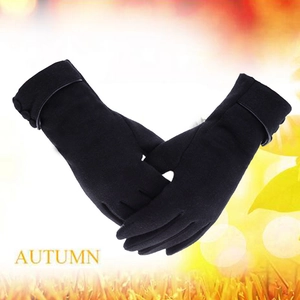 Winter thermal fleece cycling gloves for women with touchscreen fingers in black