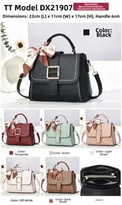 Detailed size guide of the lychee leather handbag showing 22x11x17cm dimensions