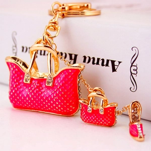 Porte-clés De Mode En Alliage De Zinc Avec Strass Sac À Main Et Talon Haut Pour Femme Pendentif De Sac Émaillé Mignon Anneau Métal Bijoux