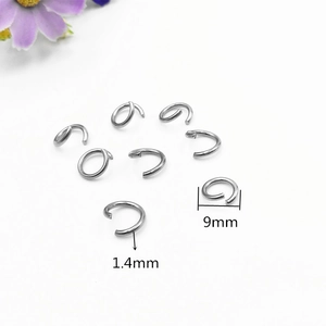 Detail of 9mm stainless steel oval jump rings for DIY jewelry making with dimensions