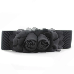 Ceinture élastique noire pour femme avec deux grandes roses en mousseline de soie