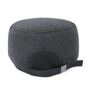 Casquette cadet épaisse en laine gris foncé avec boucle réglable et dessus plat