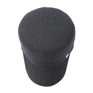 Casquette d'armée en feutre de laine gris foncé avec emblème étoile en métal