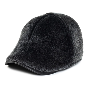 Coppola invernale da uomo in pelliccia sintetica con fodera in peluche e visiera in pelle nera