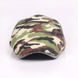 Classic jungle camouflage flat cap in ripstop cotton for outdoor casual sun protection