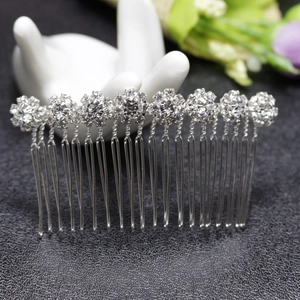 Peigne à cheveux de mariée argenté avec huit tournesols en strass pour mariage