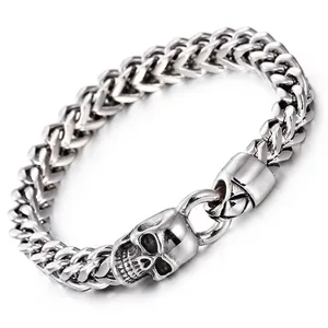 Polished silver titanium steel Franco chain bracelet for men with secure clasp