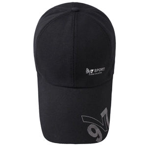 Men's black sport baseball cap with 9v7 print and wide brim for sun protection