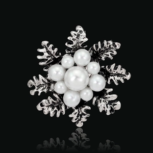 Vintage snowflake pearl brooch with white pearls in antique silver finish for women