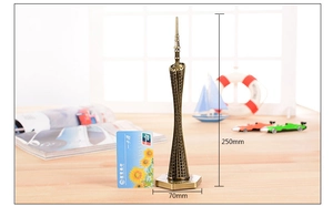 Modello dettagliato della Torre di Canton in bronzo 250mm con struttura a rete fine