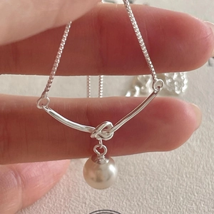 Minimalist S925 sterling silver knotted bar necklace with a white pearl pendant