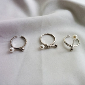 Trois bagues minimalistes en argent sterling S925 avec nacre dans un fini argenté chic
