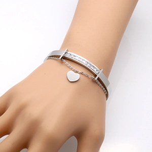 Elegant 18k silver plated chain heart bracelet with zircons and Forever Love engraving