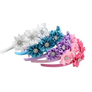 Lot de cinq serre-têtes fleurs en satin faits main pour filles avec strass brillants