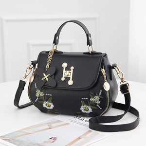 Fashion Women Handbag PU Leather Daisy Embroidery Artificial Pearl Buckle Crossbody Shoulder Bag Elegant Lady Travel