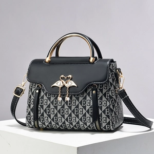 Borsa A Mano Donna Pelle PU Borsa A Tracolla Fibbia Metallo Cigno Perla Artificial Monogramma Grande Capacità Moda Elegante Signora