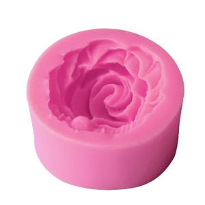 Pink 3D rose silicone flower mold for fondant cake and baking featuring detailed petal textures
