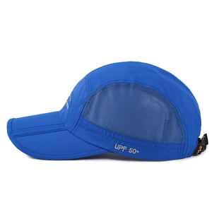 Casquette de baseball bleue en maille respirante avec protection solaire UPF 50+