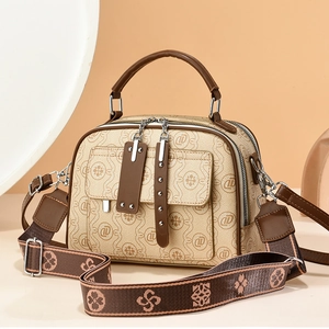 Stijlvolle beige en bruine monogram shopper met dubbele rits en brede riem
