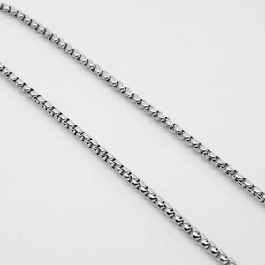 Polished silver 304 stainless steel box chain necklace with smooth geometric square links