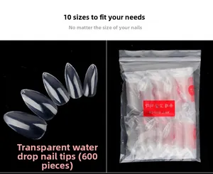 Set aus 600 transparenten Stiletto-Nagelspitzen in 10 Größen auf schwarzem Hintergrund