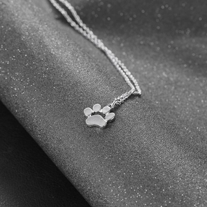 Cute silver paw print pendant necklace with O-chain for women and children