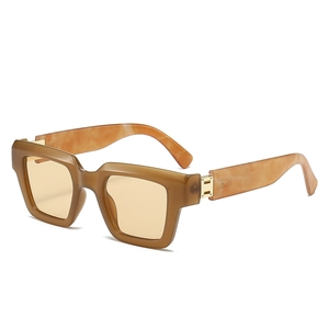 Square tortoise sunglasses with marble pattern temples and gold H decoration