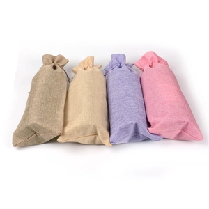 Drawstring linen wine bags in four colors for gift packaging and dust protection
