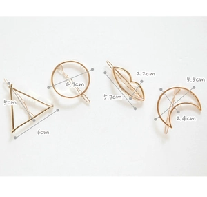 Detailed size chart for geometric gold hair clips in circle, triangle and moon shapes