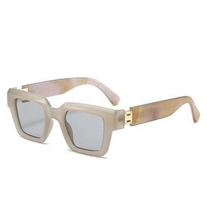 Square retro marble texture sunglasses with iconic golden H hinge and grey lenses