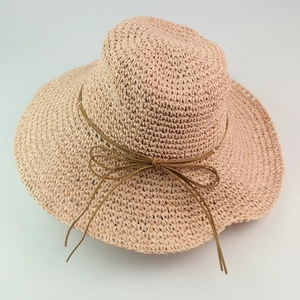 Pink wide brim raffia straw sun hat for women with elegant brown leather bow decoration