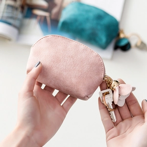 Damen Mini Münzbörse Matte PU Leder Schlüsseltasche Süßer Blumenanhänger Reißverschluss Kleiner Geldbeutel