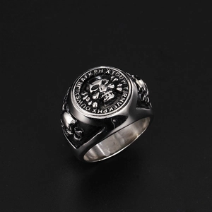 Retro punk style skull ring in antique silver finish for men made of stainless steel