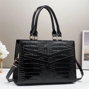 Women Crocodile Embossed PU Leather Handbag Large Capacity V Stitched Shoulder Crossbody Bag Urban Versatile