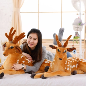 Realistisches großes Hirsch Plüschtier für die Heimdeko und als Kindergeschenk