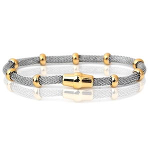 Detail of 4mm stainless steel mesh chain bracelet with gold beads and magnetic clasp