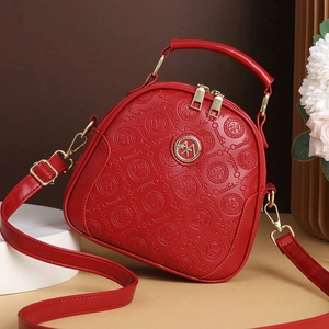 Dames Mode PU Leer Handtas Elegante Reliëf Letter Shell Crossbody Tas Met Gouden Hardware Grote Capaciteit Schoudertas