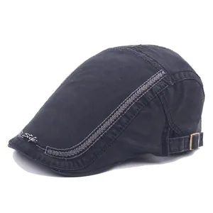 Vintage Men Cotton Flat Cap Adjustable Ivy Hat With Metal Buckle And Style Metal Label Casual Retro Newsboy Beret