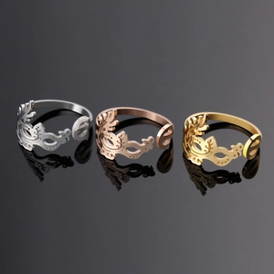 Three-color mask design couple rings in silver, rose gold and gold finishes