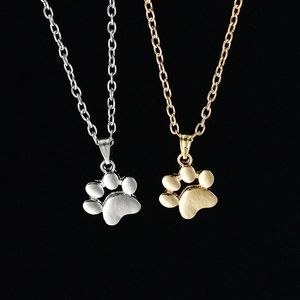 Cute Animal Paw Print Pendant Necklace Alloy Dog Cat Claw Jewelry For Women Girls Minimalist Fashion Accessory